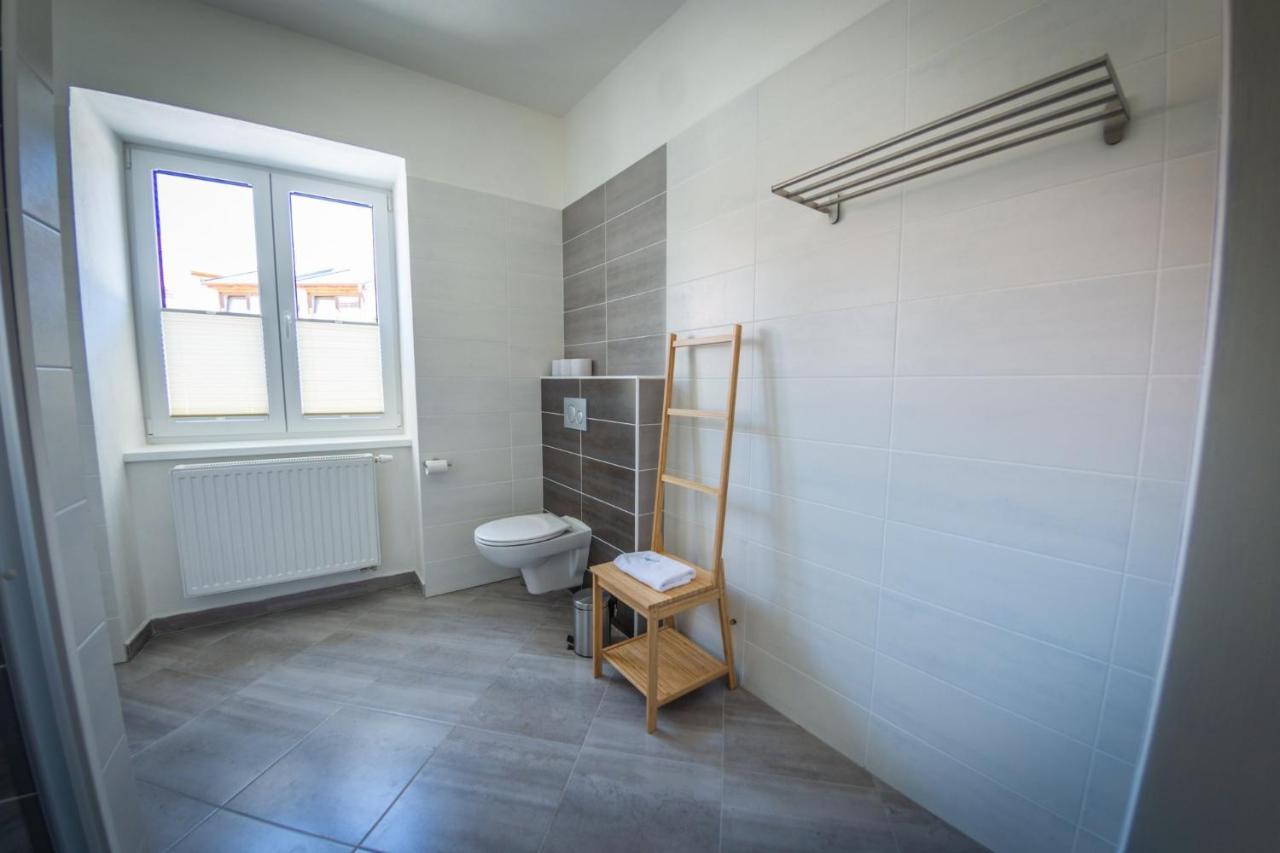 Penzion Nezarka 59 Jindřichŭv Hradec Exterior foto